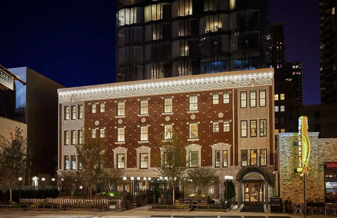 Viceroy Chicago-1