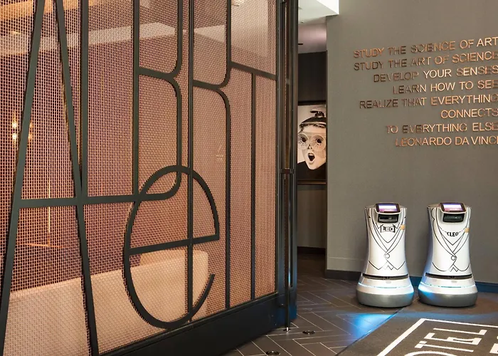 Pet Friendly hotel: Hotel Emc2, Autograph Collection