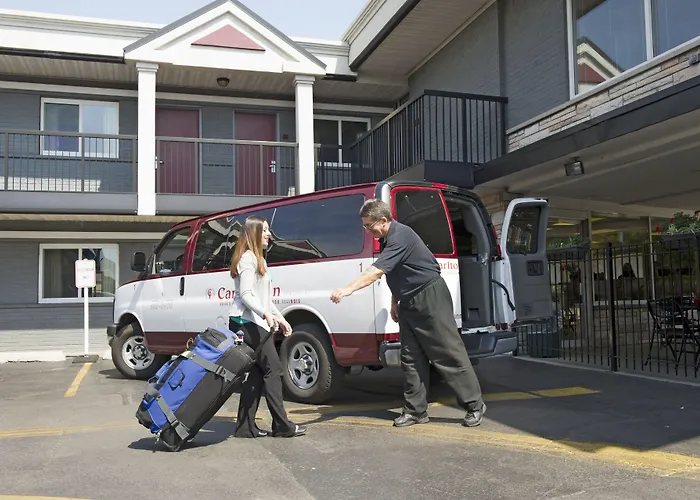 Airport Hotel: Carlton Inn Midway
