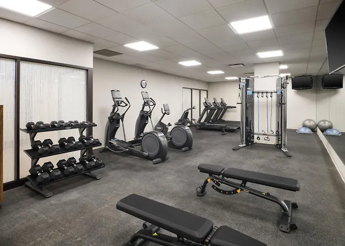 Hotels Close to Airport Staybridge Suites Chicago O'Hare - Rosemont By Ihg