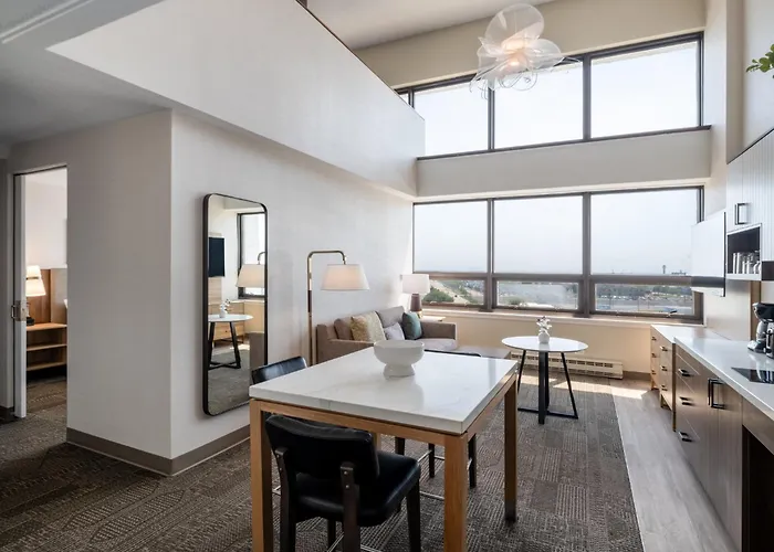 Hotels Close to Airport Staybridge Suites Chicago O'Hare - Rosemont By Ihg